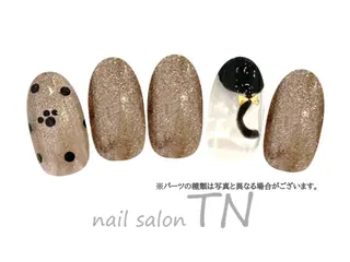 ネイル 矢川 まどかのネイルデザイン