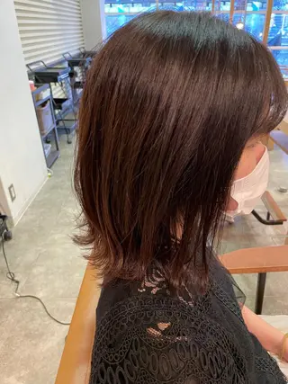 ミディアム カラー 切りっぱなしボブ/ 三瀬翔のヘアスタイル