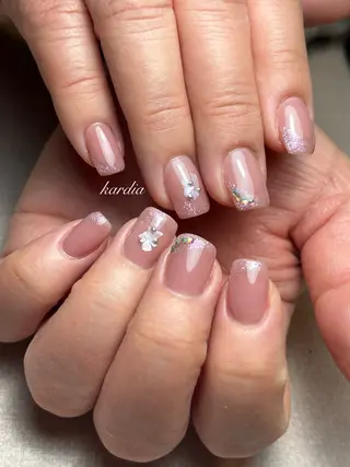 ネイル καρδιά -ｶﾙﾃﾞｨｱ-のネイルデザイン