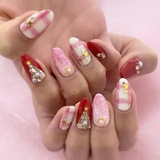 ネイル 五十嵐 美智のネイルデザイン