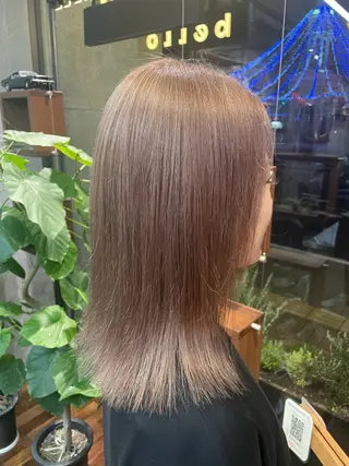 ミディアム スタイリスト /YUNAのヘアスタイル