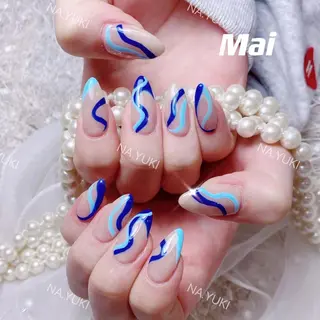 ネイル 🌷 Mooning 🌷のネイルデザイン