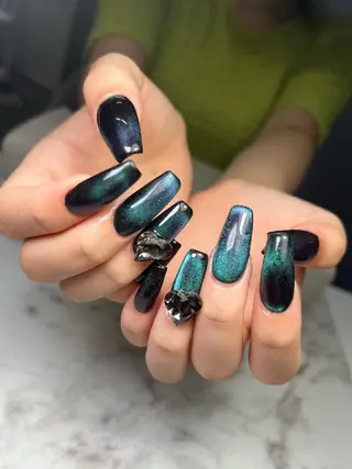 ネイル Nail Salon L'arc所属・💊大阪/心斎橋 moni🧠のネイルデザイン