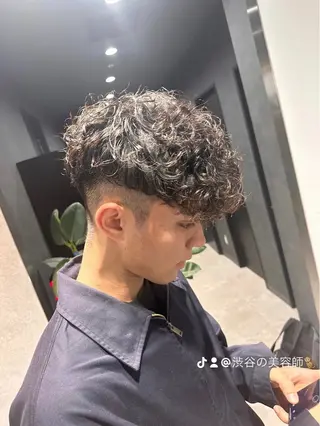 ショート パーマ スペインカールパーマ 特化/しょうま🌟のヘアスタイル