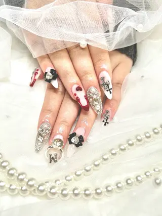 ネイル 【Laule‘a 】のネイルデザイン