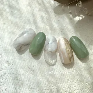 ネイル ✧Cachette✧ YUKARIのネイルデザイン