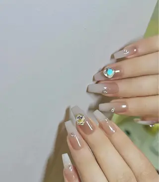ネイル D-BEAUTY Nailsalonのネイルデザイン