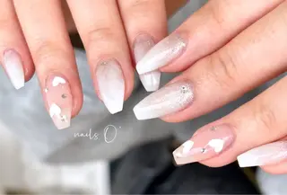 ネイル 大人可愛いネイル🎗 Hinaのネイルデザイン