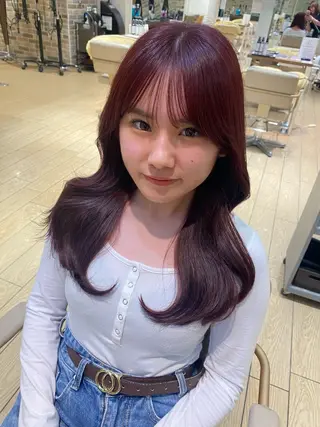 ロング カラー 山口 夏代のヘアスタイル