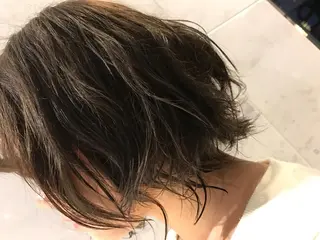 ショート カラー 透明感カラー❄️要 半個室×マンツーマンのヘアスタイル