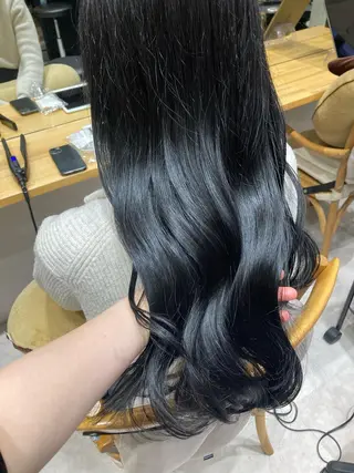 ロング ✨色持ちの良い艶 カラー✨蟹江真世のヘアスタイル