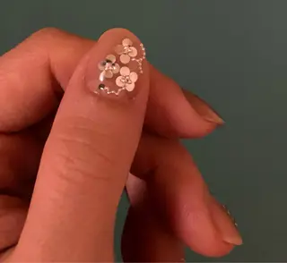 ネイル LAJITTO所属・LAJITTO ANJUのネイルデザイン