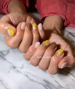 ネイル ﾈｲﾙﾙｰﾑﾘｯｶ 𝐦𝐚𝐲𝐮のネイルデザイン