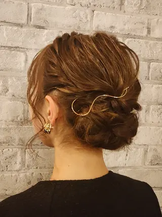 ヘアアレンジ セミロング ESTELA所属・ESTELA... OHARA のヘアスタイル