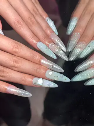 ネイル 🫧HI-KO 🫧のネイルデザイン