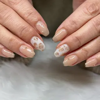 ネイル Mネイル&カフェシェレステ　久屋店所属・Mネイル久屋店 KOZUEのネイルデザイン