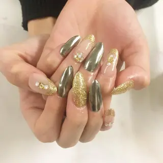 ネイル SHINE NAILのネイルデザイン