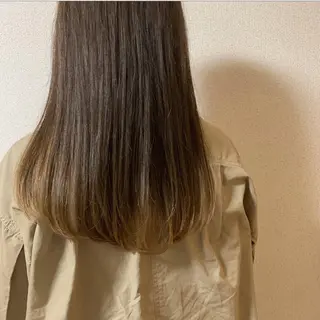 ロング 長野 歌穂のヘアスタイル