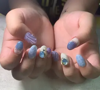 ネイル MHR nailのネイルデザイン