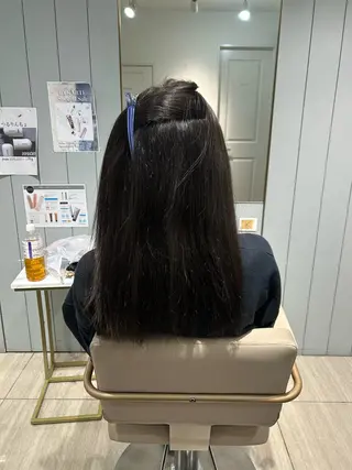 ロング カラー 小澤 一稀のヘアスタイル
