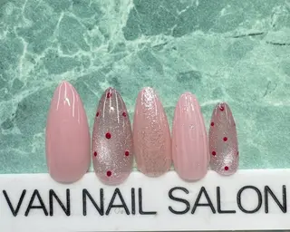 ネイル Van Nail Salonのネイルデザイン