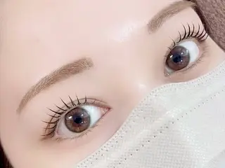 マツエク・マツパ de.北1条店所属・de.札幌北1条店 mikaのマツエク・マツパデザイン