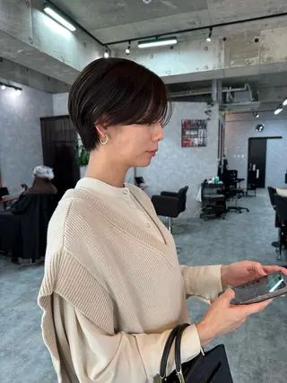 ショート C’LD hair  produce /シールドヘア所属・モテ髪/ボブ/ショー ト/アダチフウトのヘアスタイル