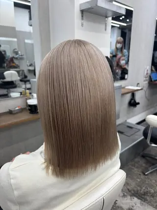 カラー 🌸ハイトーンカラー ゆずな 🌸のヘアスタイル