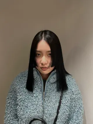 ミディアム カラー 🦋レイヤー職人 猪瀬玲奈🦋のヘアスタイル