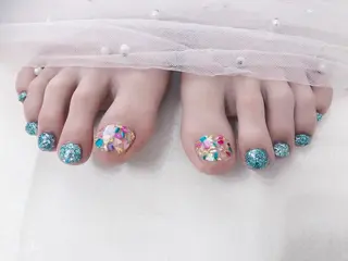 ネイル マジックミラー所属・マジック ミラーのネイルデザイン