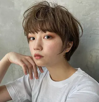 ショート カラー 🉐レイヤー/塩見 弘樹🉐渋谷のヘアスタイル