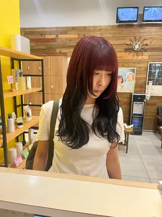 ロング カラー らいむ/暖色/ルーツ /イヤリングカラーのヘアスタイル