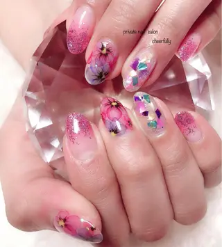 ネイル ⭐️ cheerfullyのネイルデザイン