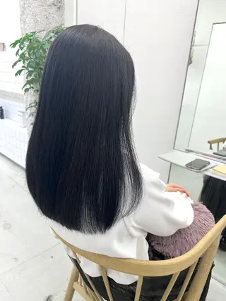 カラー 🌷花屋併設サロン 荘司まゆり🌷のヘアスタイル