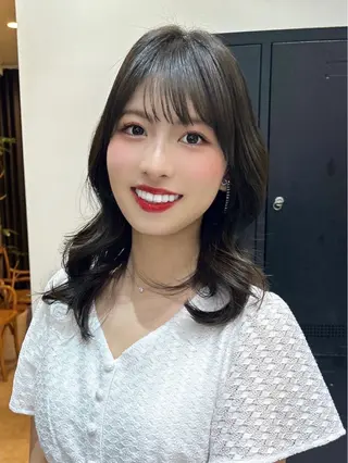 セミロング カラー ベージュ/グレージュ 恵比寿/丸山陽平のヘアスタイル