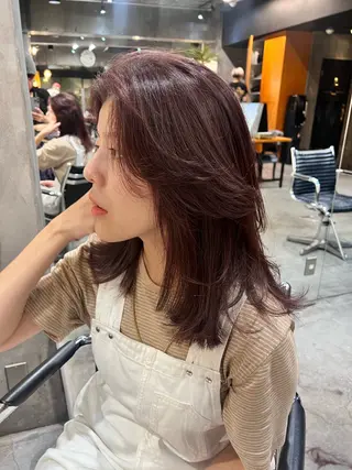 セミロング カラー haco＋所属・圧倒的デザイン力 店長🎨RENAのヘアスタイル