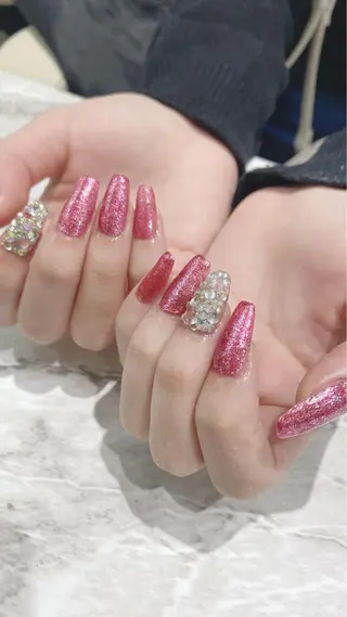 ネイル nail salon  AlgeTy所属・✴︎:.｡. MAKI.｡.:✴︎のネイルデザイン
