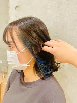 ショート カラー テシロギ セイナのヘアスタイル