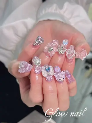 ネイル グロー ネイルのネイルデザイン