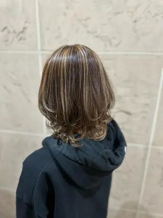 ミディアム カラー 溜 一太のヘアスタイル