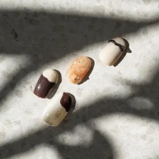 ネイル TONE所属・TONE the nailのネイルデザイン