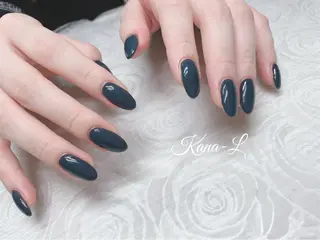 カラー ネイル 芦辺 香奈のネイルデザイン