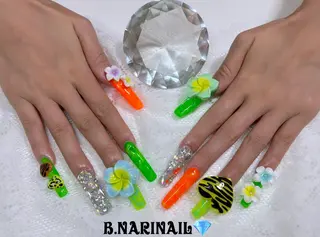 ネイル b.nari nailのネイルデザイン