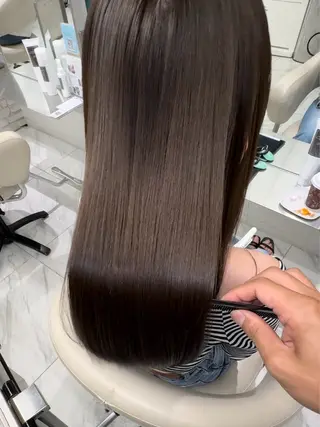 ミディアム 髪質改善ストレート/レイヤーカット/Lee Horie所属・髪質改善&縮毛矯正 池本 有宏のヘアスタイル