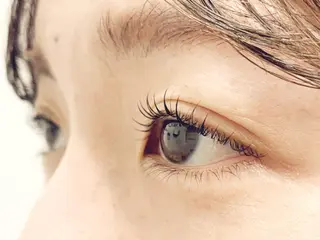 マツエク・マツパ Nordlys Room所属・やまにたゆか🌿 Nordlysのマツエク・マツパデザイン