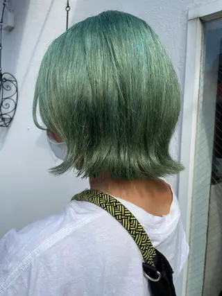 ショート カラー 平 ちひろのヘアスタイル