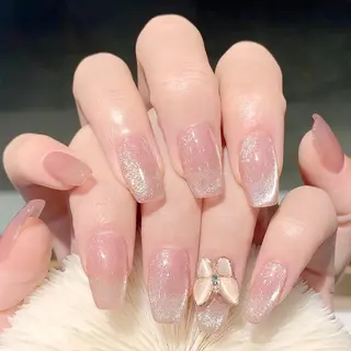 セミロング ネイル フィルイン、長さ出し 深爪矯正のネイルデザイン