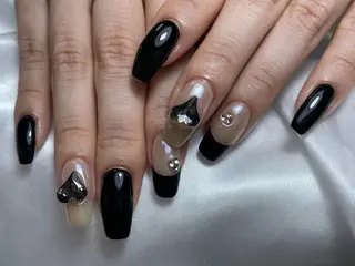 ネイル alma (アルマ)のネイルデザイン