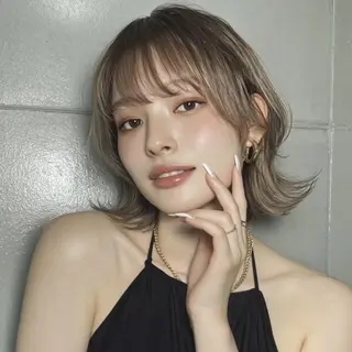 ショート カラー スガト 🎨透明感カラー🌈のヘアスタイル