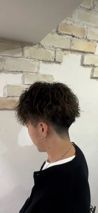 ミディアム ヘアーズベリー 藤本のヘアスタイル